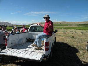 Ciel du Cheval Vineyards founder Jim Holmes talking about the soils of Red Mountain (photo: Gretchen Sorensen)