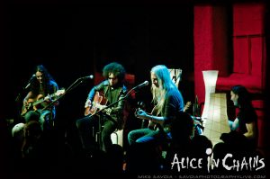 Alice in Chains (photo: Mike Savoia)