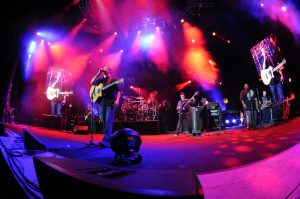 Dave Matthews Band (photo: Matthew Lamb)