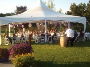 Wedding tent at Wapato Point Cellars (photo: Gene Stout)