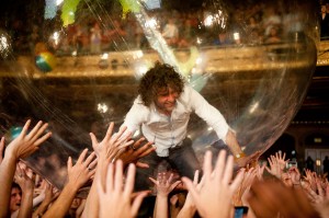20080214-flaminglips-001 Wayne Coyne of Flaming Lips (photo: Jim Bennett)