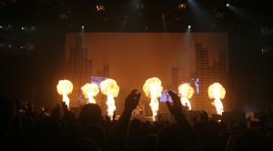 Pyrotechnics at the Green Day concert (photo: www.stevenfriederich.com