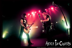 William DuVall (left) and Jerry Cantrell of Alice in Chains (Mike Savoia/ Savoia Photography Live0