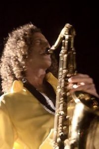 kenny-g Kenny G (photo: www.kennyg.com)