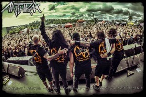 Anthrax (photo: Mike Savoia)