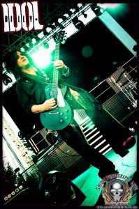 billyidol_080510_0002 Guitarist Steve Stevens (photo: Mike Savoia)