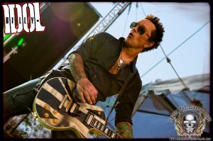 billyidol_080510_0010 Guitarist Billy Morrison (photo: Mike Savoia)