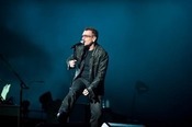 Bono at an Oklahoma show (photo: U2.com)