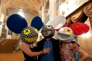 deadmau5-1 Deadmau5 fans (photo: Jim Bennett)