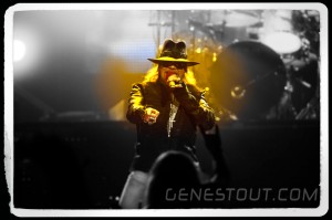 gnr_0002 Axl Rose (photo: Mike Savoia)