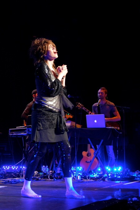 imogen-heap-2-kam-martin-photo1 Imogen Heap (photo: Kam Martin)