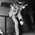 jimi-hendrix-21 Jimi Hendrix (photo: Jimihendrix.com)