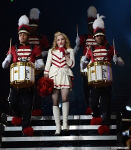 madonna-in-philadelphia-by-kevin-mazur1 Madonna (photo: Kevin Mazur)