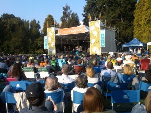 The crowd at Carpenter's ZooTunes concert (photo: Gene Stout)