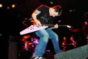 mccreadylive Mike McCready (photo: Anna Knowlden)