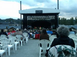 Pink Martini crowds (photo: Gene Stout)