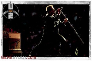 u2_060411_00091 Bono of U2 (photo: Mike Savoia)
